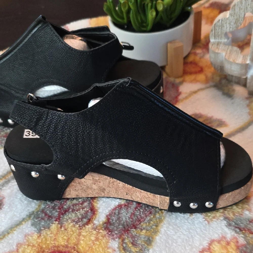 New Bareroots Size 9 (But Fit Like 8) Comfortable Black Women's Sandals - Picture 3 of 3